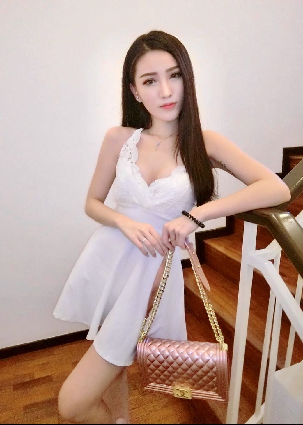 SEXSEXMiya0 Female,5'3 or under(160cm),Tall,41-45kg,Asian